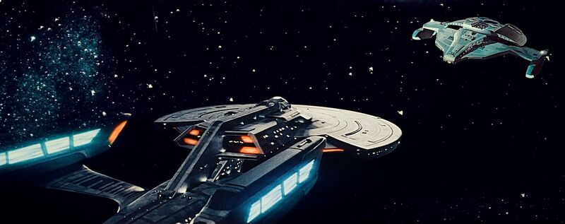 File:USS Constellation and Jem'Hadar fighter.jpg