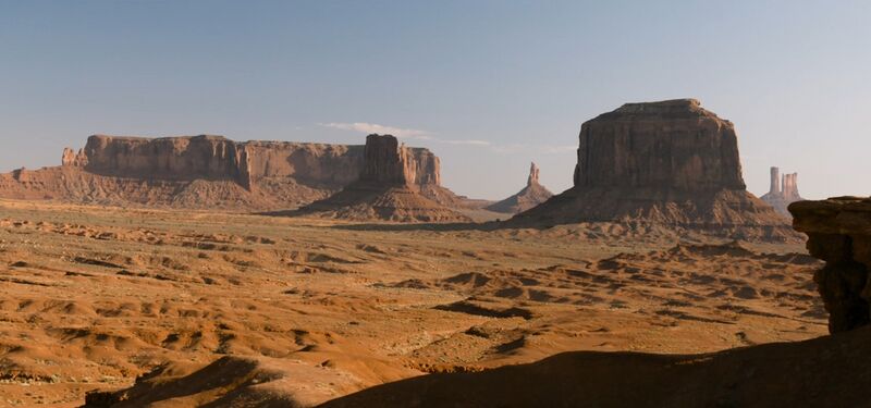 File:Ayer's Rock - Monument Valley.jpg